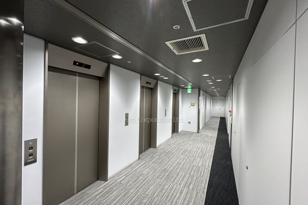 ヨコハマポートサイドビル