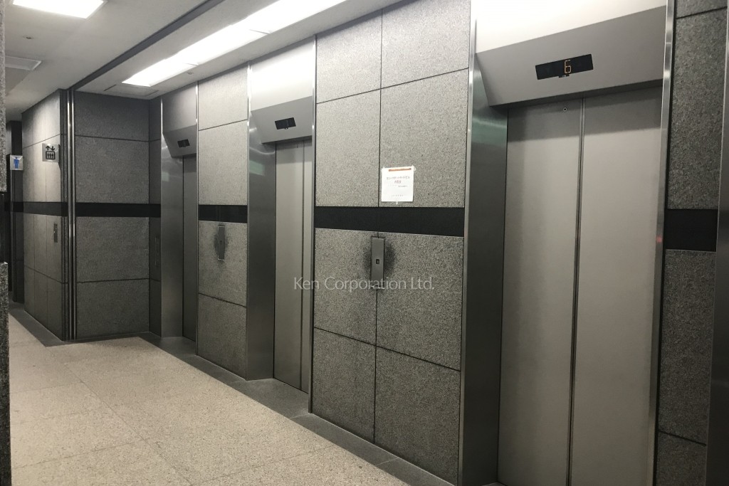 ヨコハマポートサイドビル