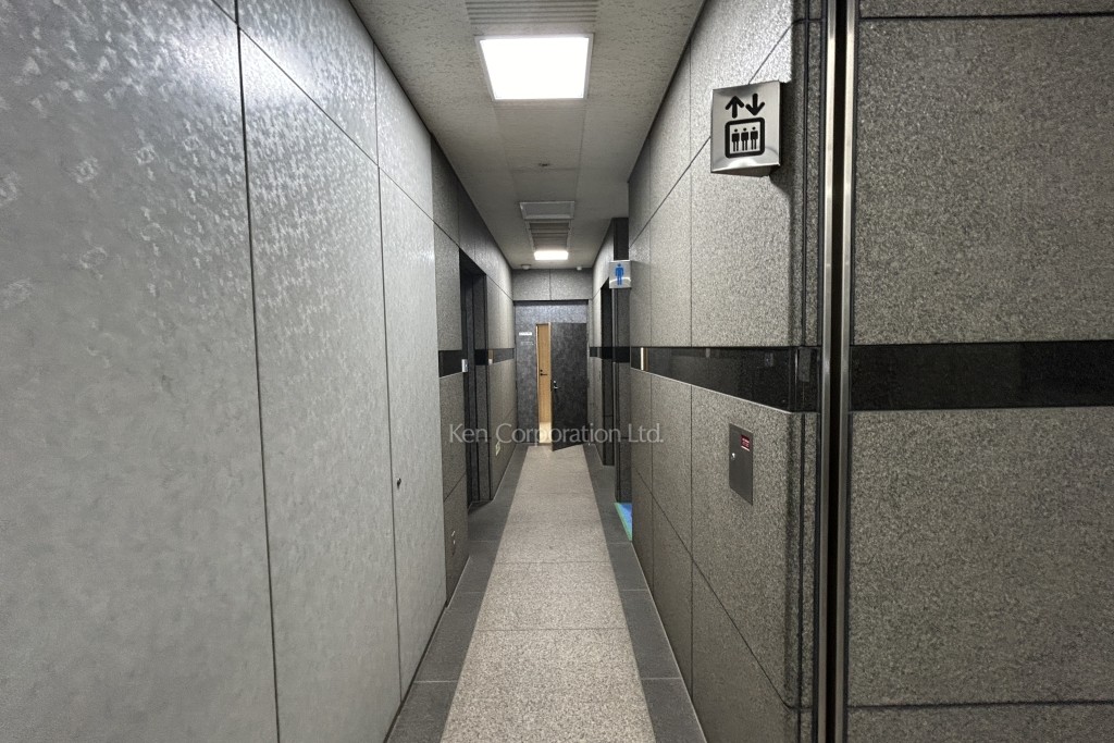 ヨコハマポートサイドビル