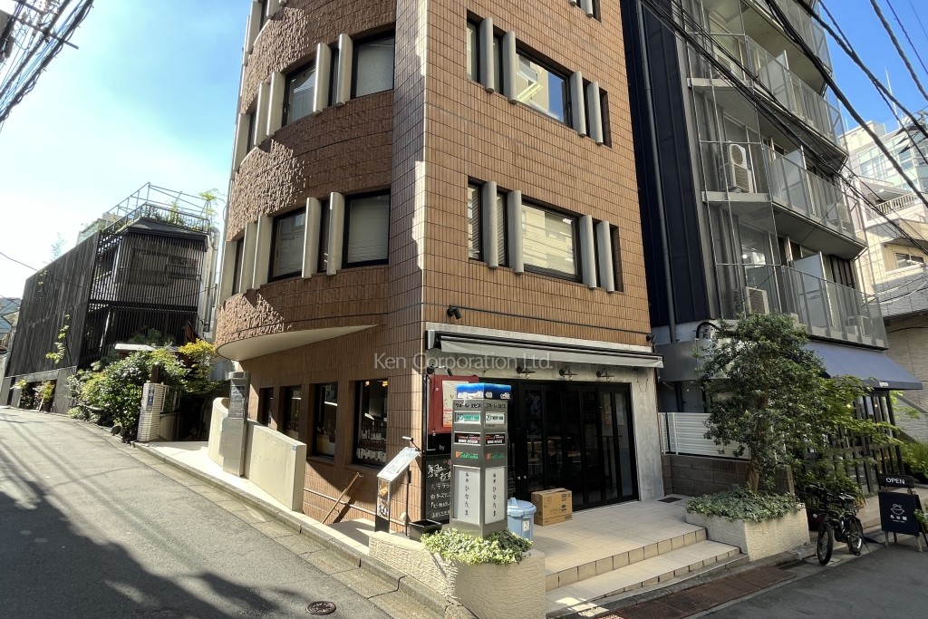 クオーレエビス