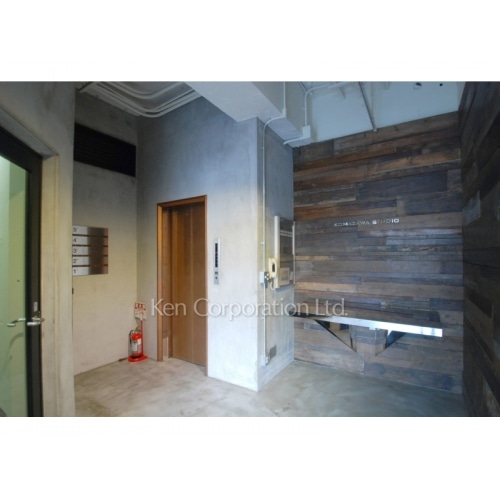 ＫＯＭＡＺＡＷＡ　ＳＴＵＤＩＯ