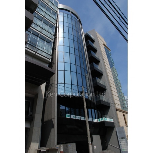 アンソレイエ・オオタ