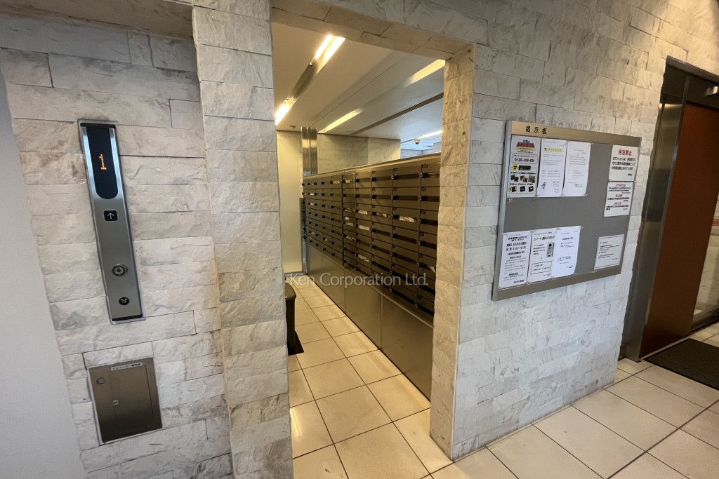 カテリーナ代々木プレイス