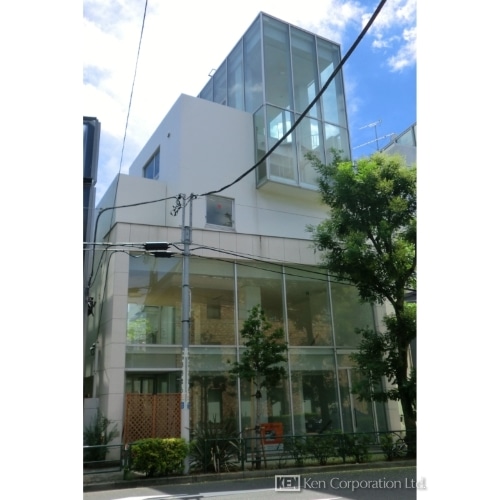 ユニマット裏青山通りビル