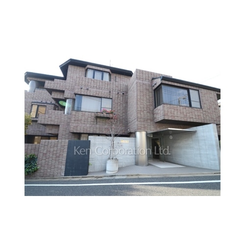 ｈｏｗｆｆ　ＲＥＬＡＸ　三軒茶屋