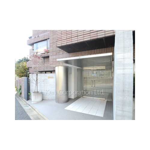 ｈｏｗｆｆ　ＲＥＬＡＸ　三軒茶屋