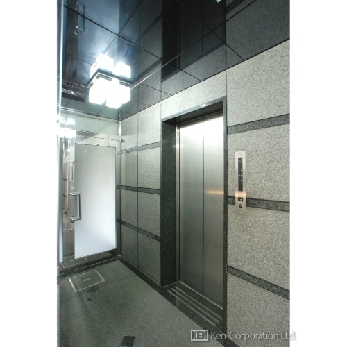 ローズイングビル