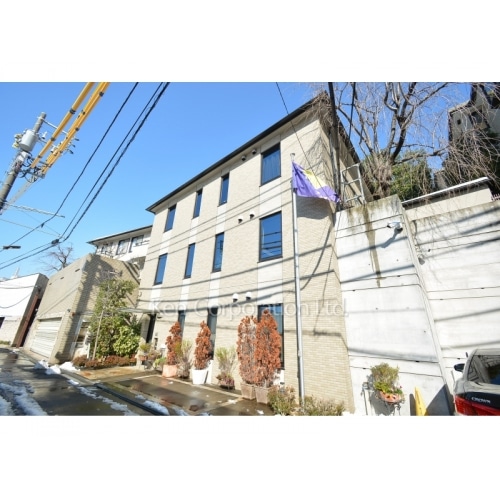 ＧＡＲＤＥＮＩＡビル