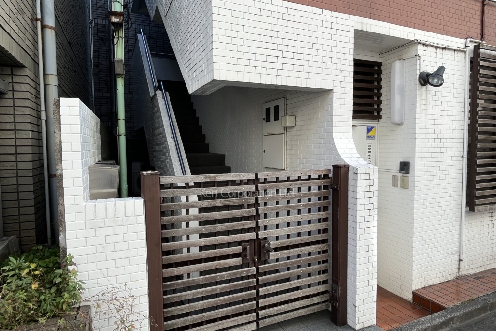 千駄ヶ谷郵便局ビル