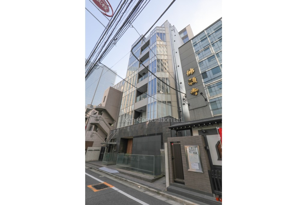 ウエイタワーズ