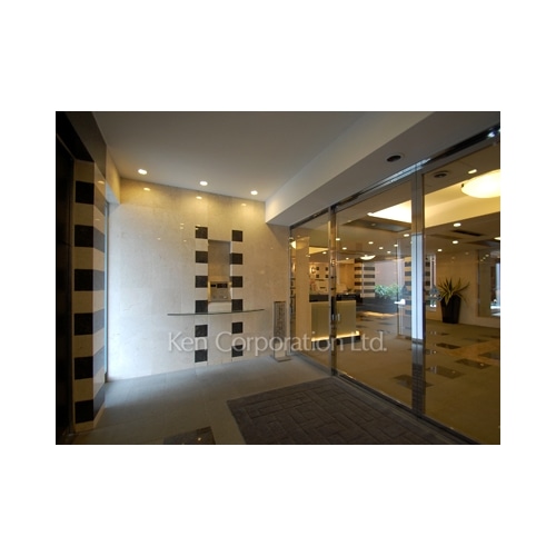 アデニウム学芸大学