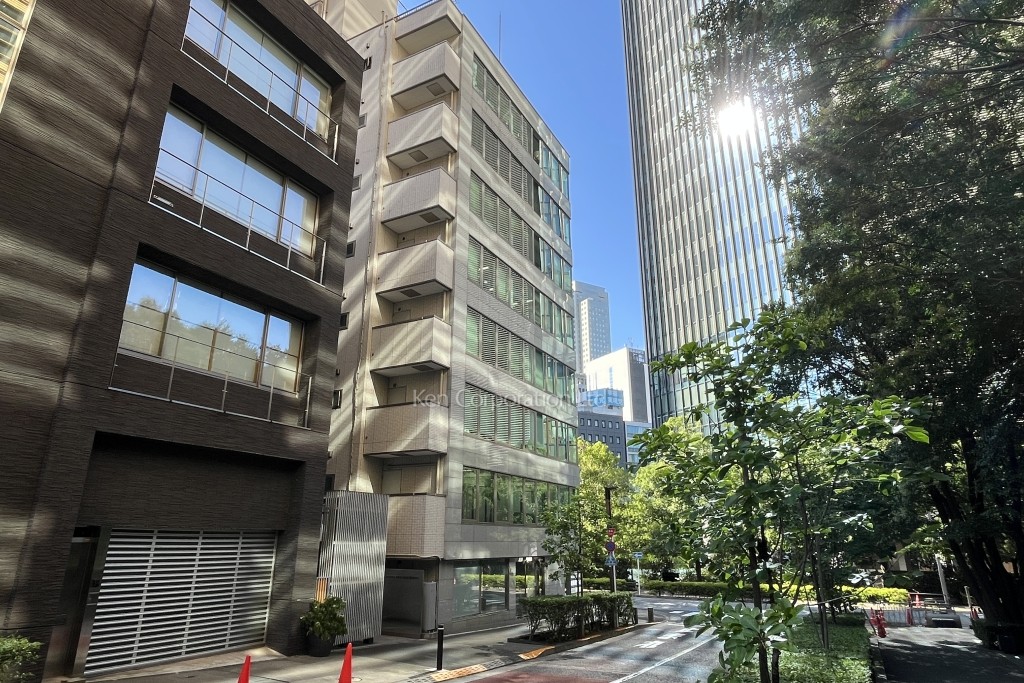 ナンバー1ニイクラビル