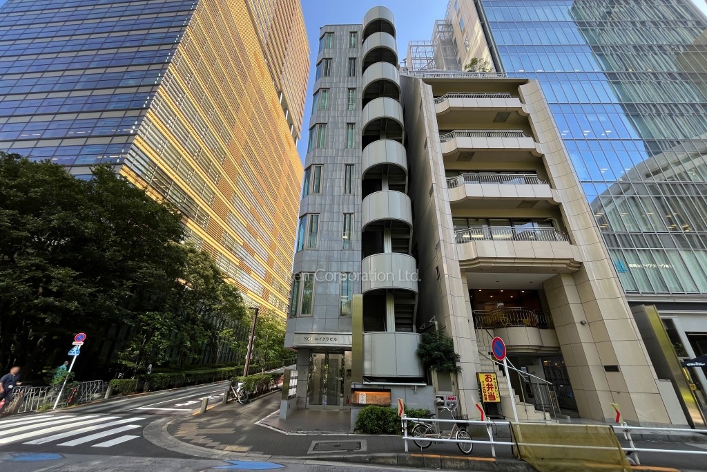 ナンバー1ニイクラビル