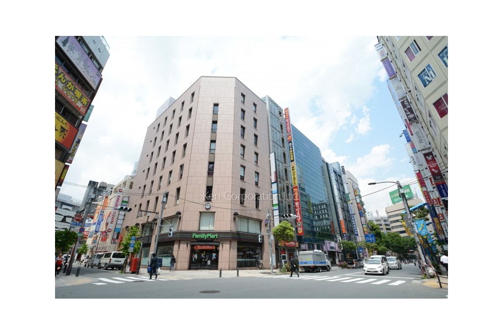 エキニア南池袋