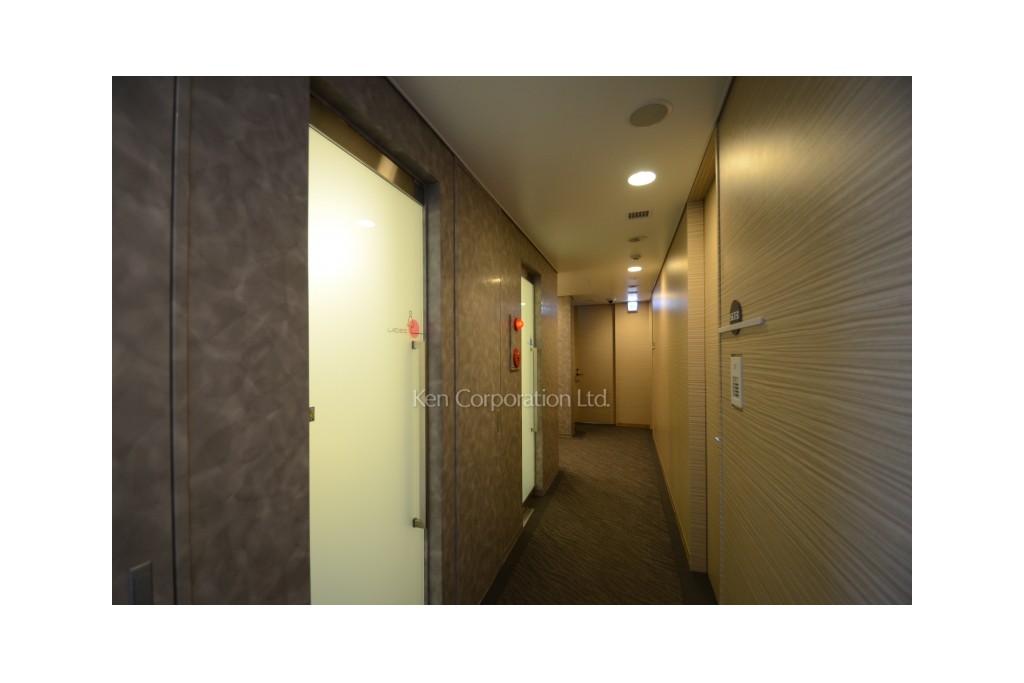 デニス赤坂ビル