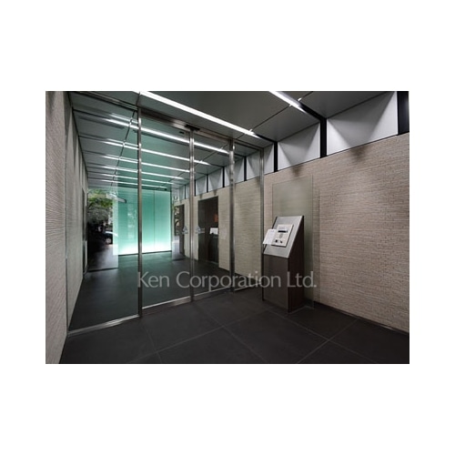 プリズムタワー