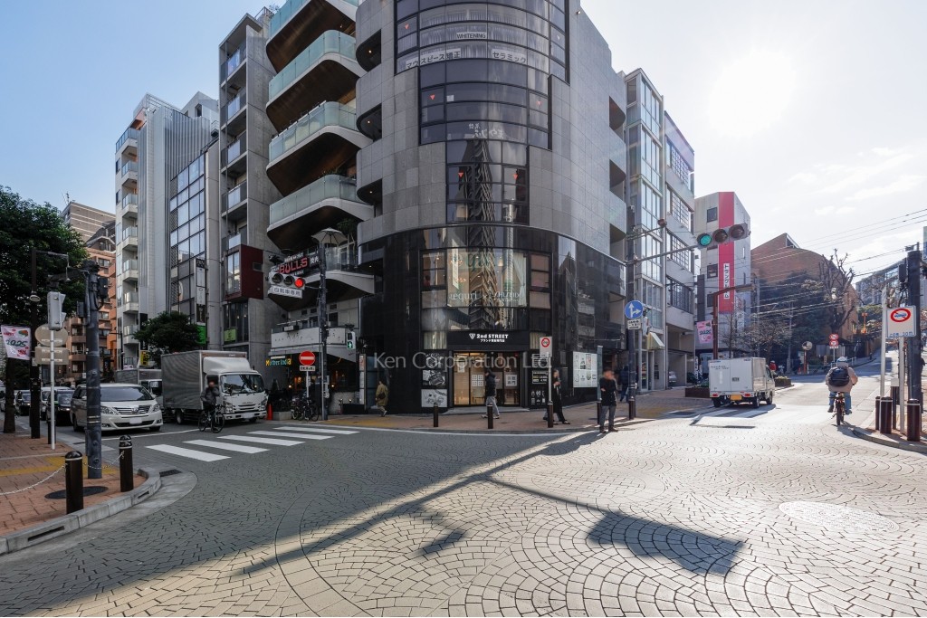 ＭＹ　ＣＯＲＮＥＲ