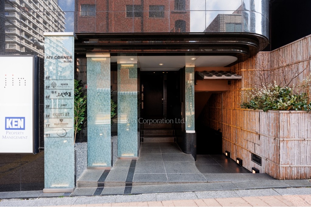 ＭＹ　ＣＯＲＮＥＲ