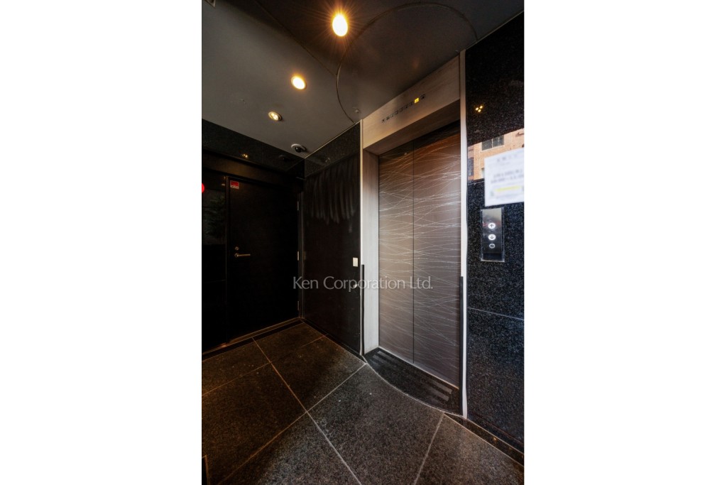 ＭＹ　ＣＯＲＮＥＲ