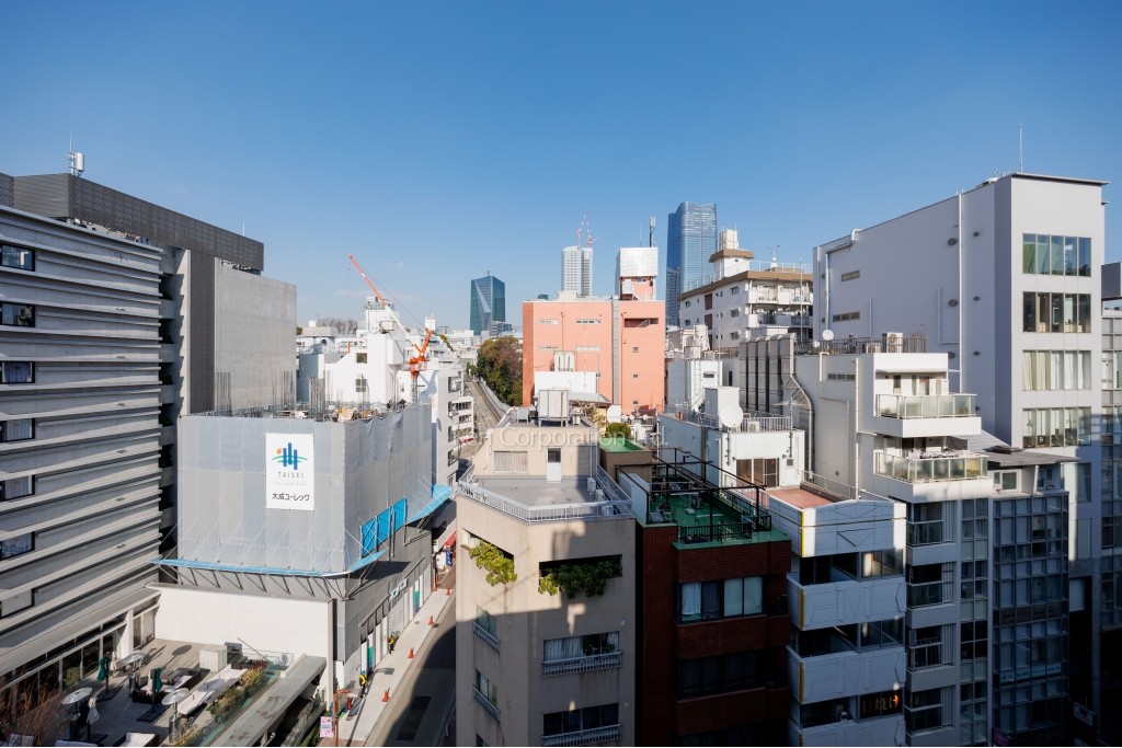 ＭＹ　ＣＯＲＮＥＲ