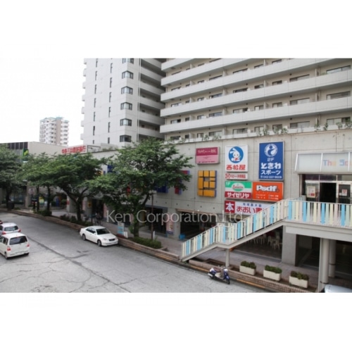 ザ・スクエア（店舗）