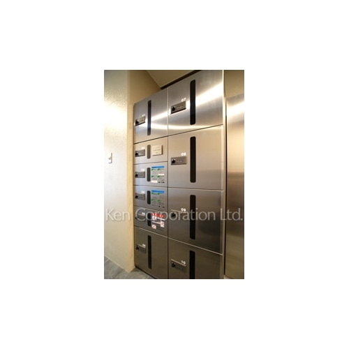 フトゥールス南麻布