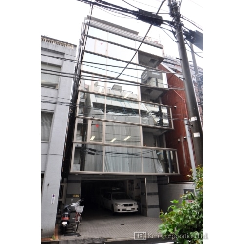 エスツウィン新宿