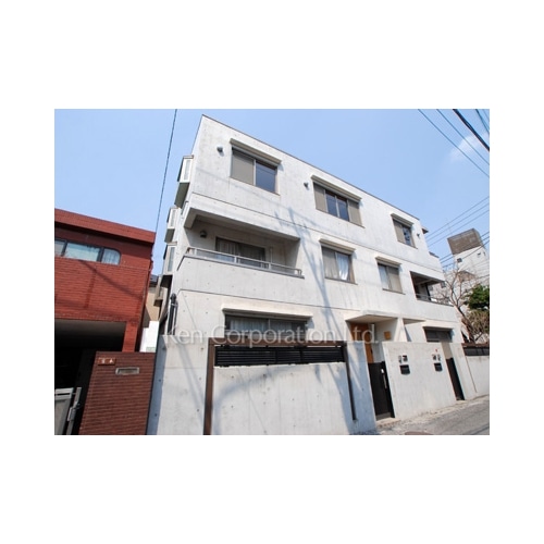 ラリーズ三軒茶屋