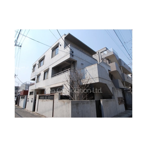 ラリーズ三軒茶屋