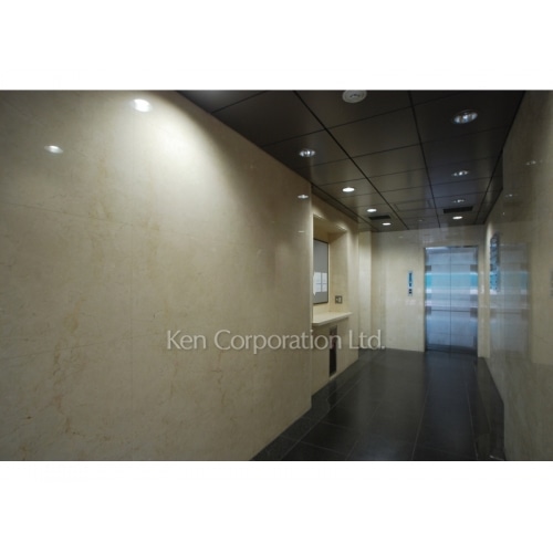 秋芳ビル(シュウホウビル)