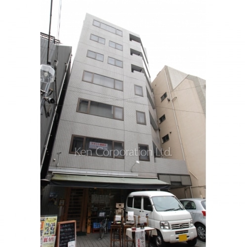 ファイン・ラック芝