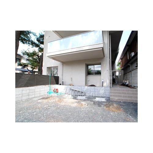 Ｏａｋ　Ｈｉｌｌｓ　Ｋｉｃｈｉｊｏｊｉ