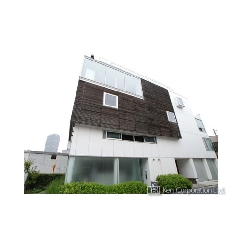 カトウ・フォアビル