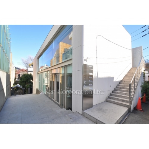 南青山６丁目デザインビル