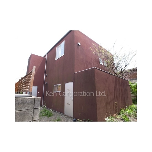 Ｑｕａｔｒｅ　Ｃａｒｒｅ