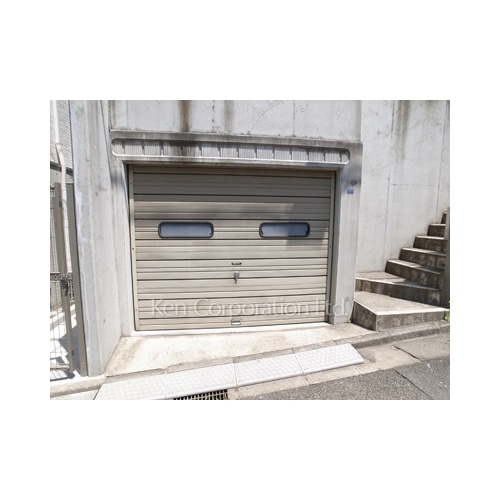 タウンハウス下馬