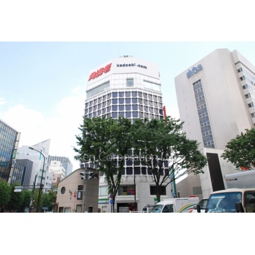 新宿カドビル