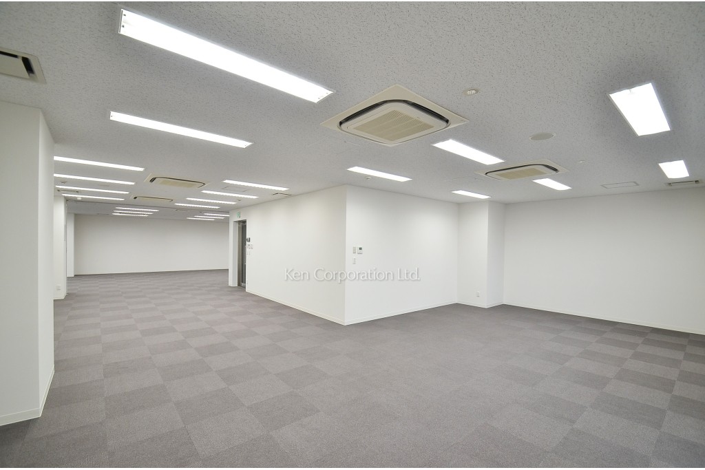 アクシオール三田