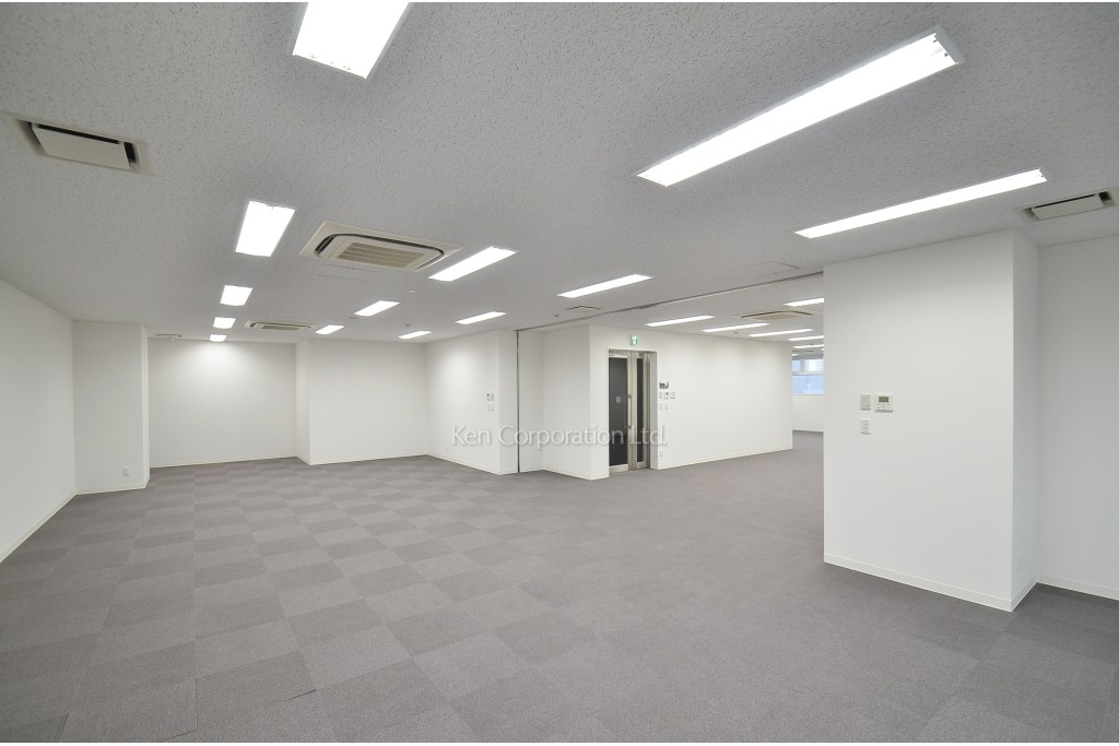 アクシオール三田