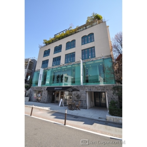 ＢＩＴ　ＣＲＥＥＫ　ＨＯＵＳＥ