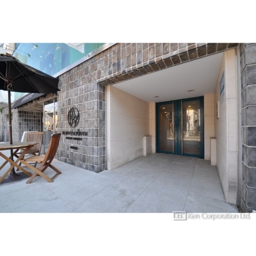 ＢＩＴ　ＣＲＥＥＫ　ＨＯＵＳＥ