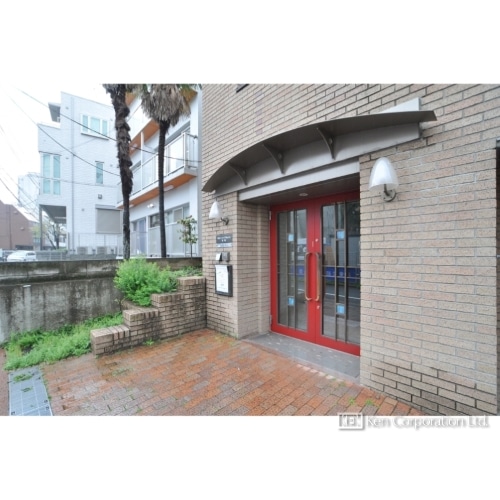 東京インテリア青山ビル（南館）