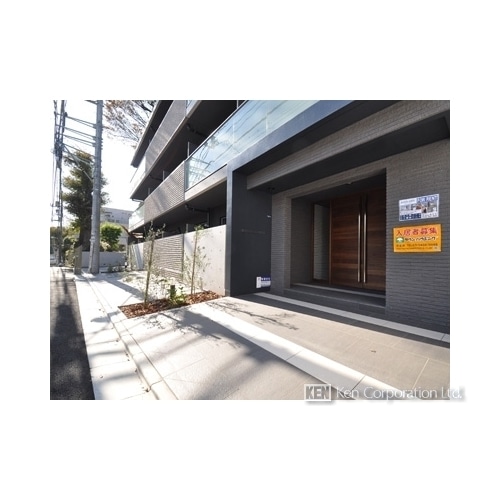 ＢＯＲＤＯ　ＥＢＩＳＵ