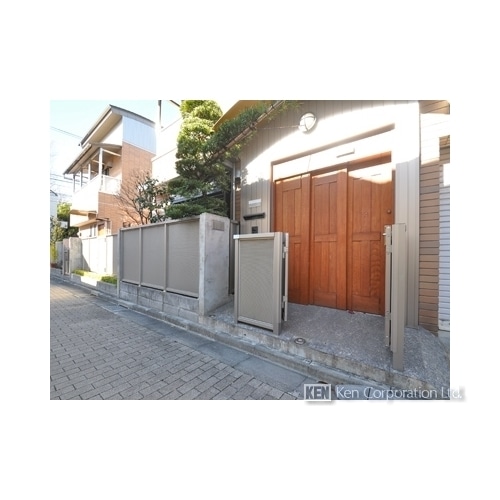 ソレイユ小日向