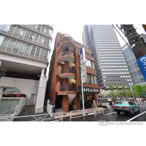 記録映画社ビル