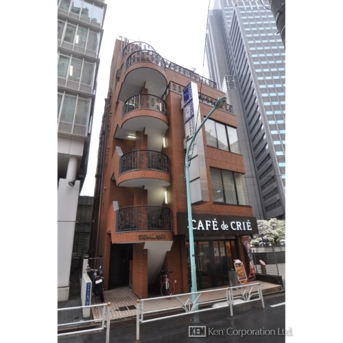 記録映画社ビル