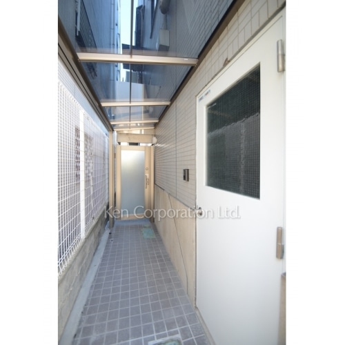 ナズ渋谷ウエストレックス