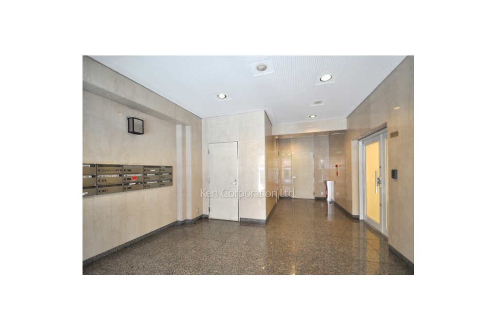 横浜ウエストビル