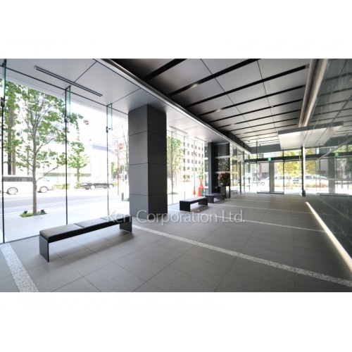 錦町　ＴＲＡＤ　ＳＱＵＡＲＥ