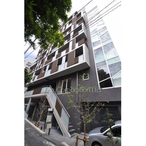 ドミ・エメロード